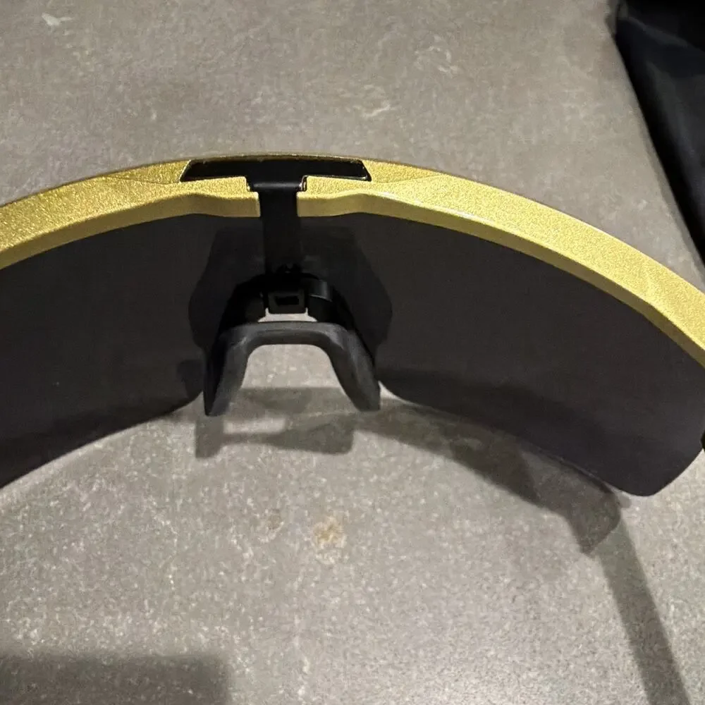 Oakley Shield Sunglasses Gold Plastic Frame Black Tinted Lens w/ Soft Pouch